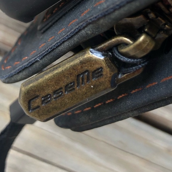 CaseMe Cellphone Wallet/Wristlet - Picture 3 of 5